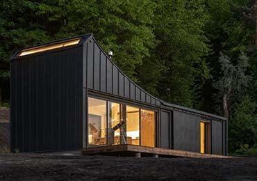 Environmentally Houses! Use Waste Plastics as Building Materials