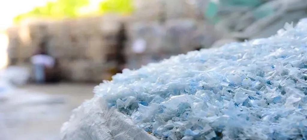 plastic packing