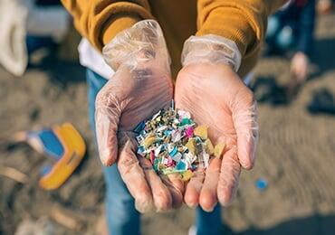The Guardian (UK) reports: Microplastics found deep in the lungs of living people for the first time